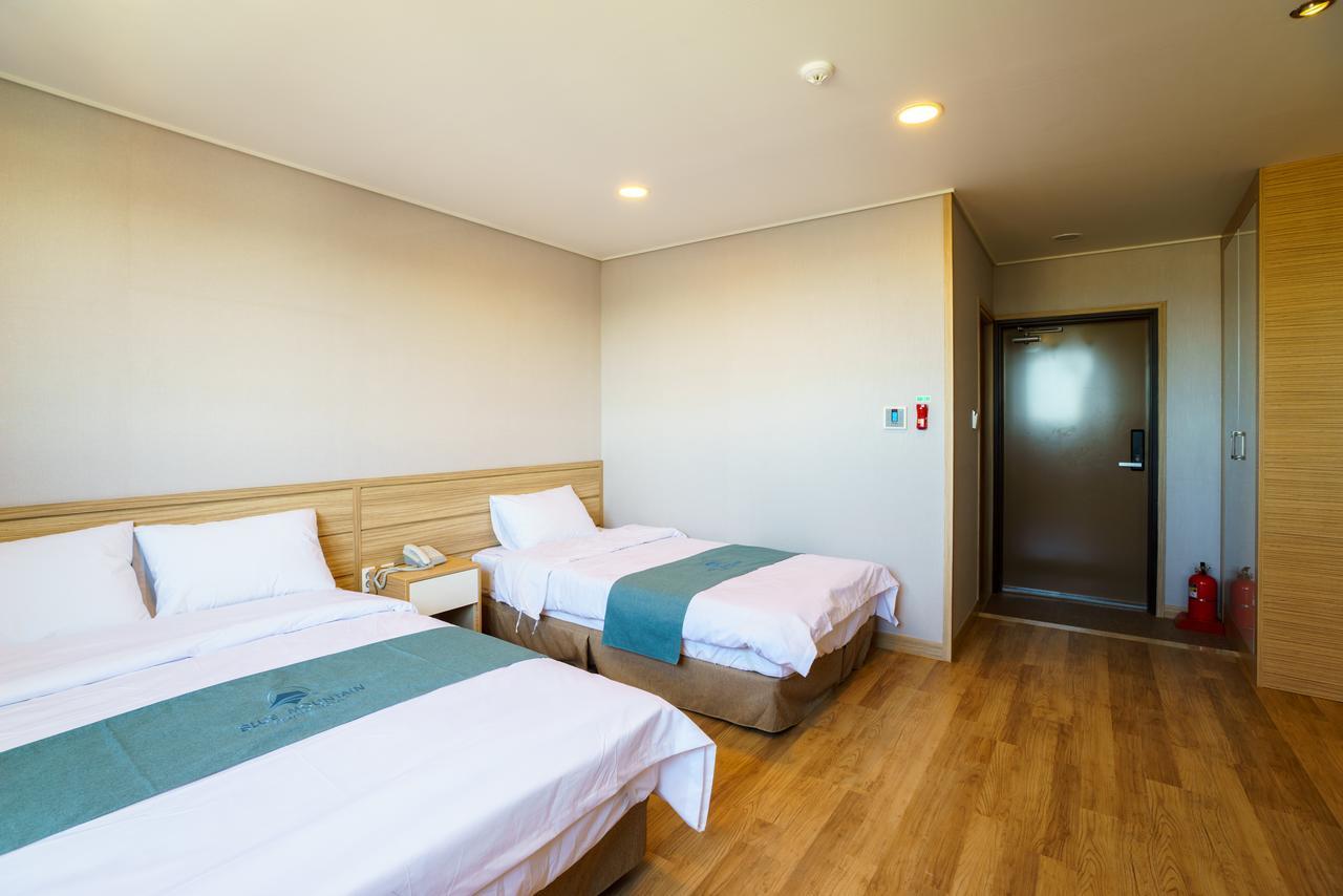 Blue Mountain Hotel Songsan-ni Exterior foto